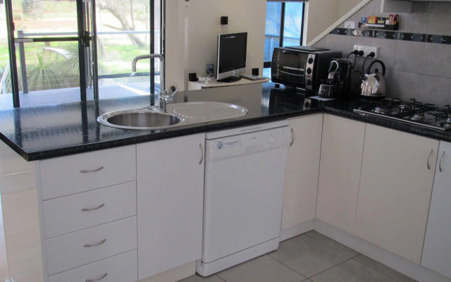 Hidden Grove Retreat