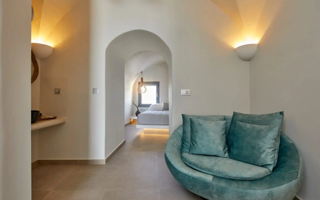 Aecon Suites
