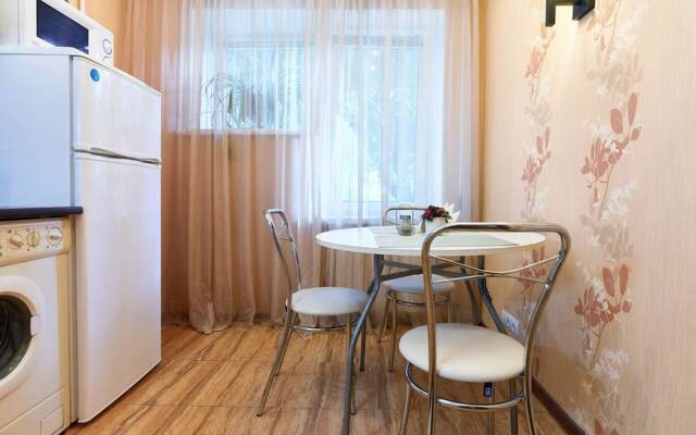 Апартаменты Home-Hotel, ул. Хорива, 50