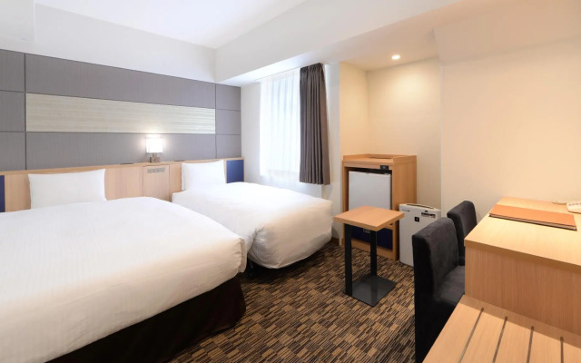 Vessel Inn Ueno Iriya Station