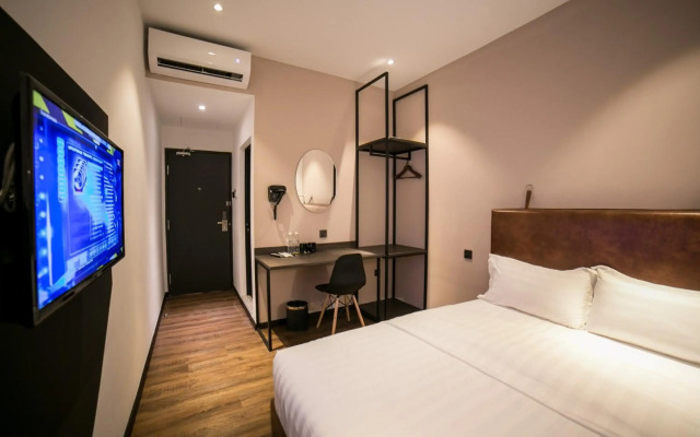 Eureka Hotel