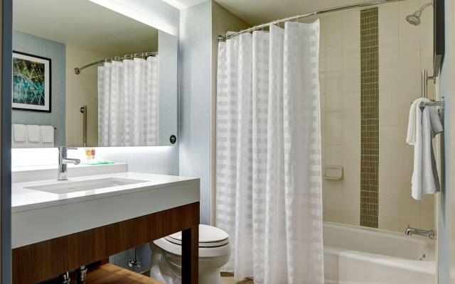 Hyatt Place Madison / Verona