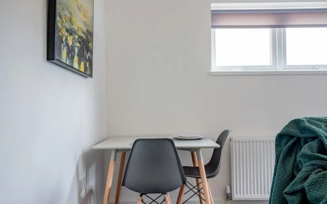 Host Stay Bromyard Flat 2