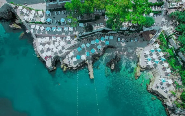 Maritim Marina Bay Luxury Resort