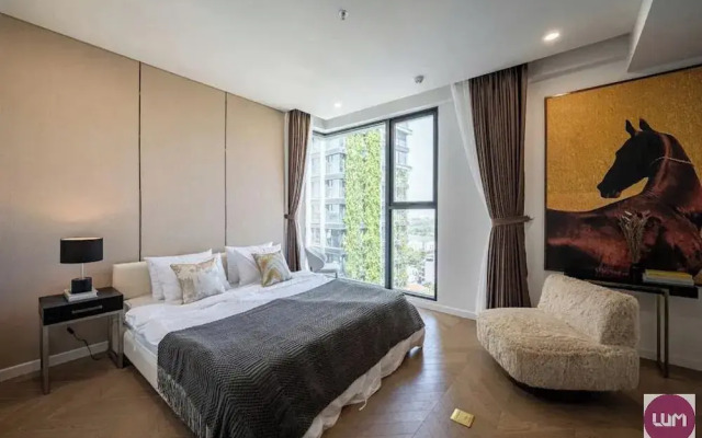 Lumiere Riverside Suite Vip