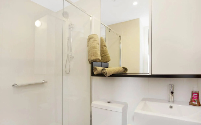 St Kilda Holiday Apartments