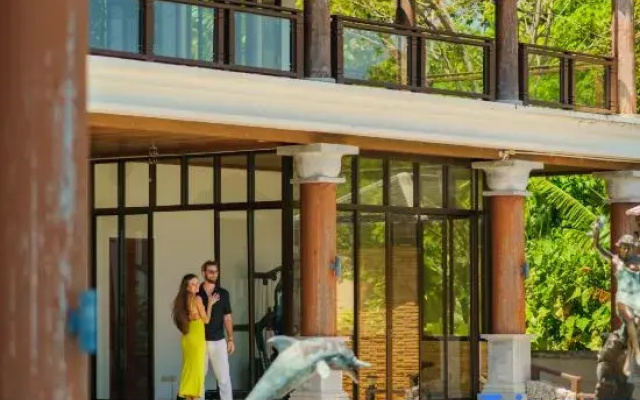 Grand View Panwa Luxury Villa