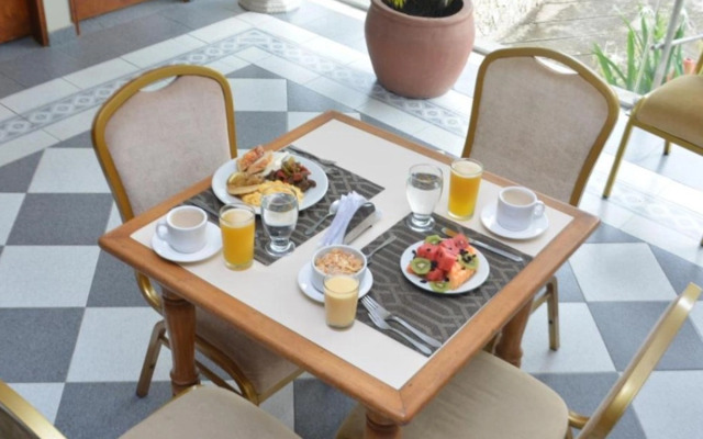 Hotel Casa Ballesteros