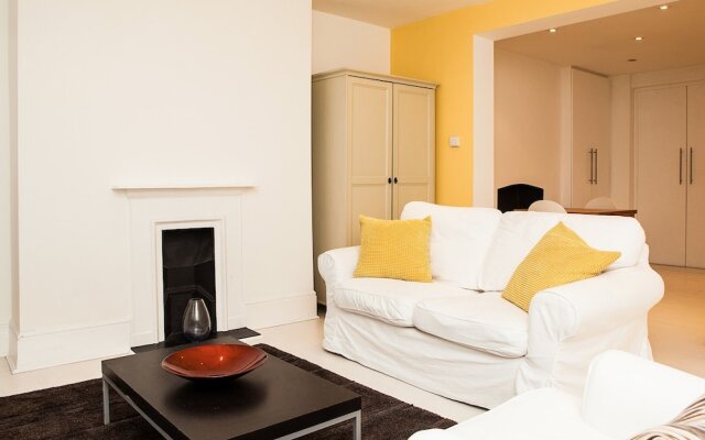 2 Bedroom Apartment in Marylebone