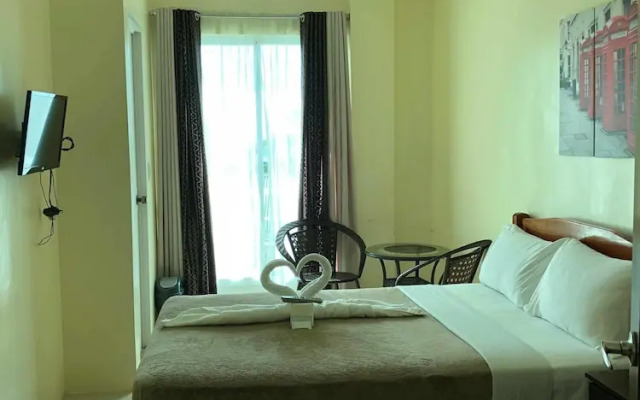 S-E Hotel and Residence