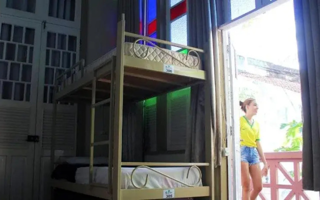 Semear Hostel