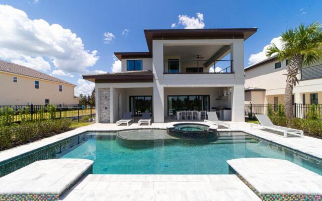 Spacious Home in Bears Den Near Disney with Private Pool & Resort Amenities - 7928JC
