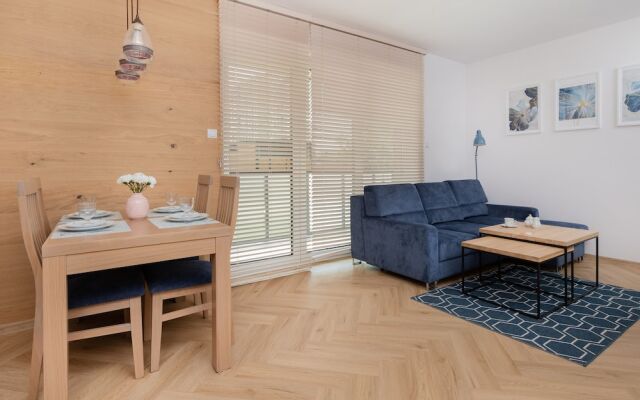 Family Apartment Sucha by Renters