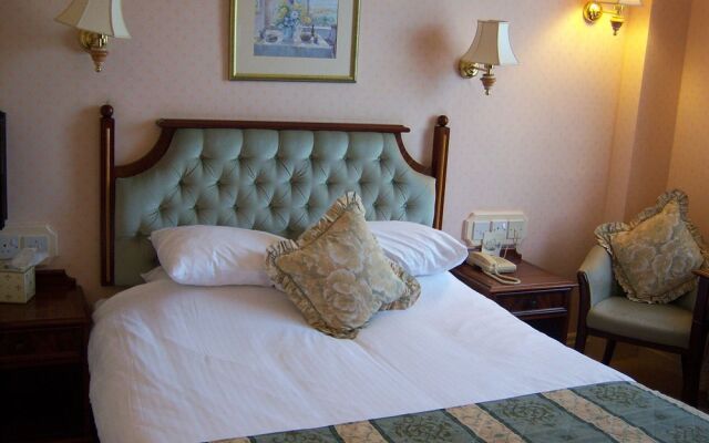 Dryburgh Abbey Hotel