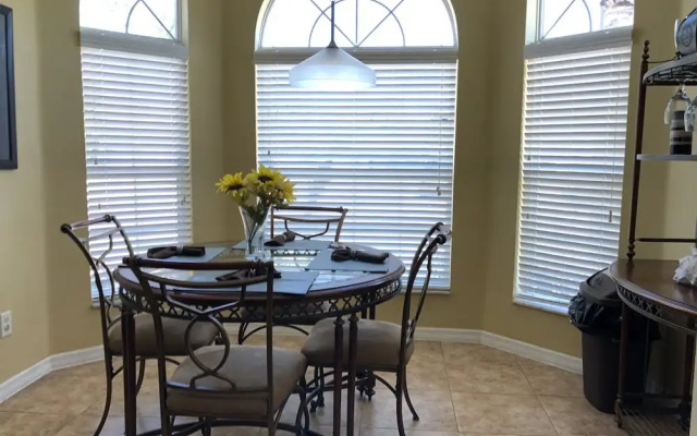 Crystal Cove 4768