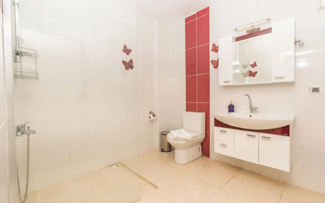 Villa Fuchsia 4-bedroom Retreat With Private Pool and Breathtaking View