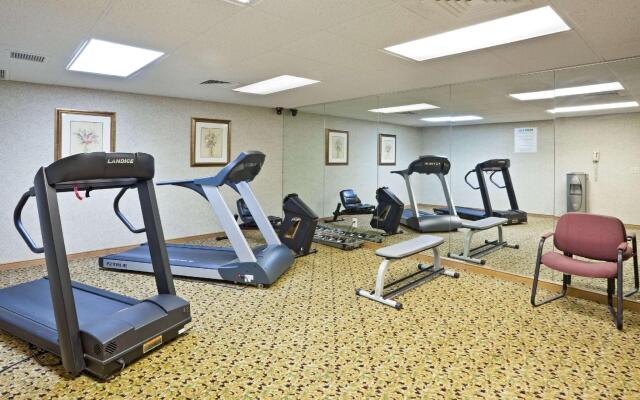 La Quinta Inn & Suites Overland Park