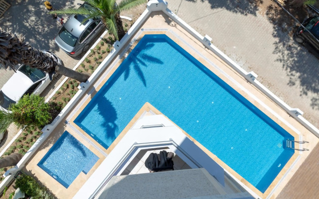 A. Emreli Suite Hotel