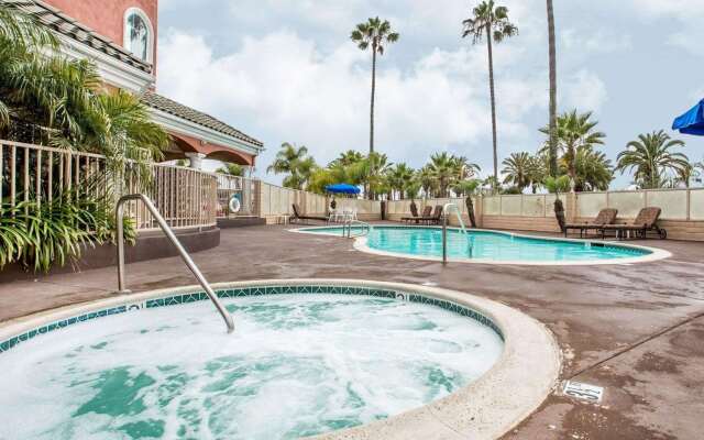 Comfort Suites Oceanside Camp Pendleton Area