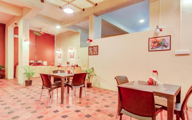 Treebo Iris Suites