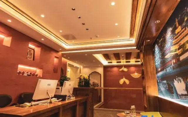Langjie Light Luxury Hotel