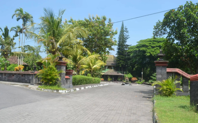 Poeri Devata Resort Hotel