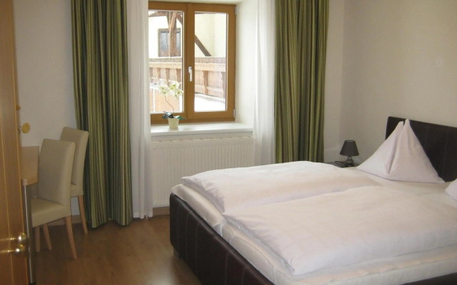 Pension Kreuzinger, 5310 Tiefgraben
