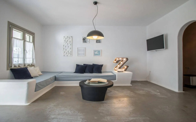 Halcyon Suites and Villas Naxos