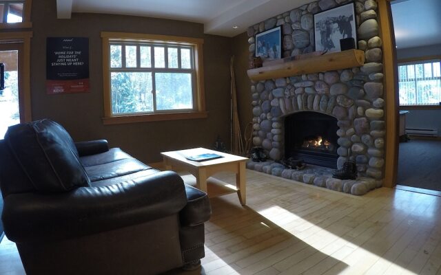 Panorama Vacation Retreat at Horsethief Lodge