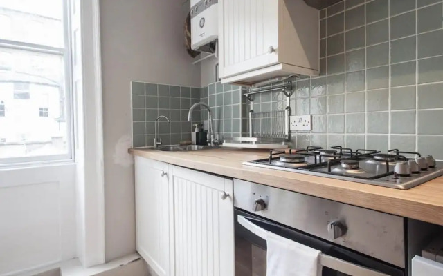 Studio Apartment in Fitzrovia Near Oxford Street