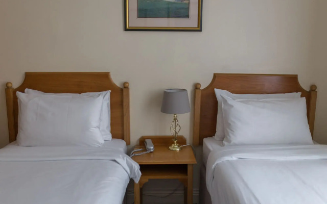 Mornington Victor Hotel London Belgravia