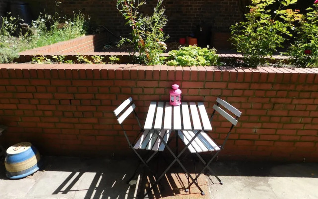 Central 1 - Bed Apartment in Edinburgh Sleeps 3