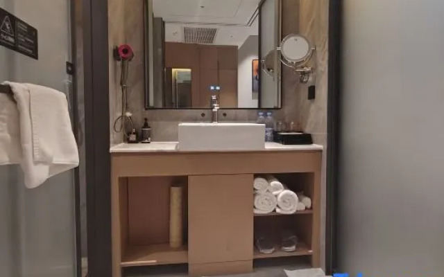 Wantuju Hotel (Nanling Store, Shenzhen East Railway Station)