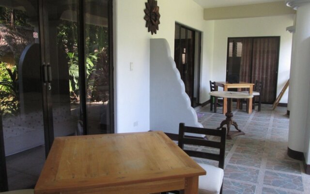 Sandcastles Beach Resort