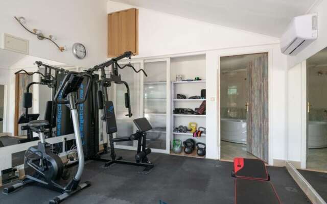 Sunshine Comfortable Holiday Residence