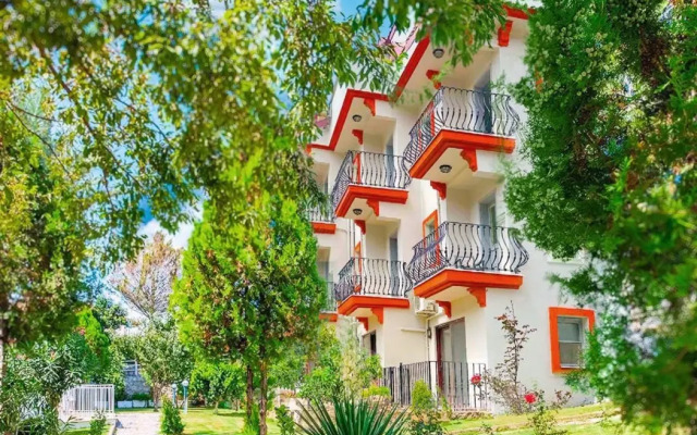 Casa De Levi̇ssi̇ Hotel Oludeni̇z