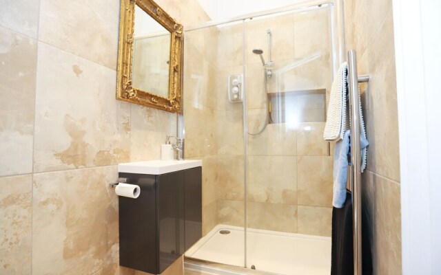 Spacious Flat in Centre of Bournemouth