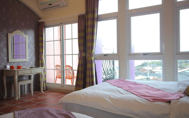 Lighthouse B&B