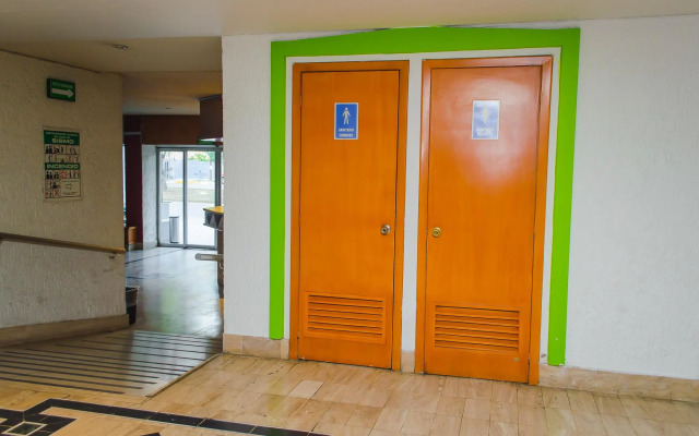Hotel Arboledas Expo