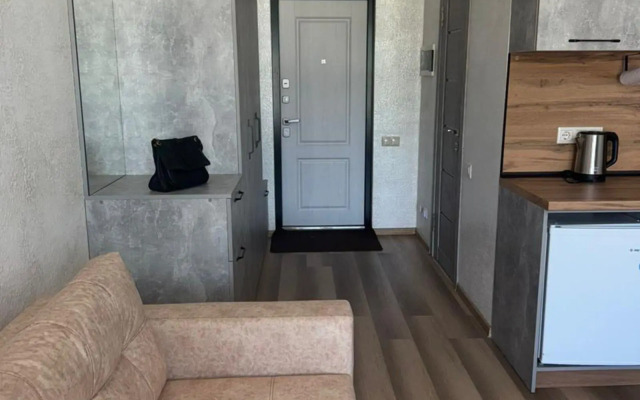 The sea is here on Lvovskaya Street