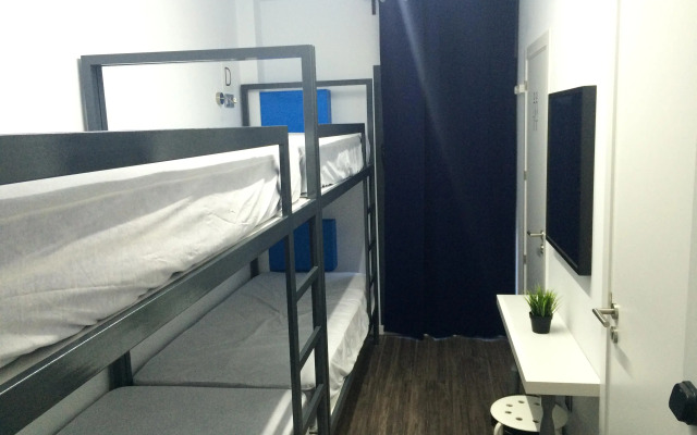 Chameleon Hostel