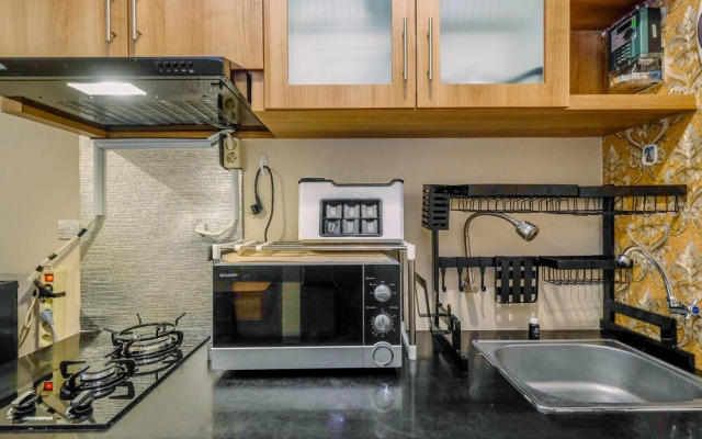 Comfy and Simply Studio Room at Grand Kamala Lagoon Apartment