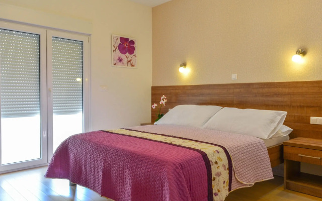 Luxury Apartments Villa Tea