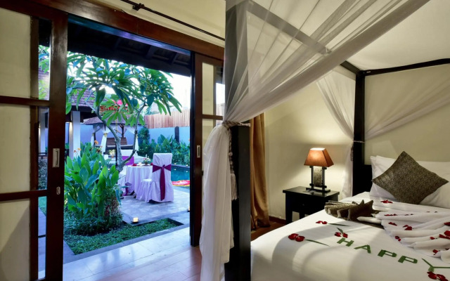 The Khayangan Dreams Villa Umalas