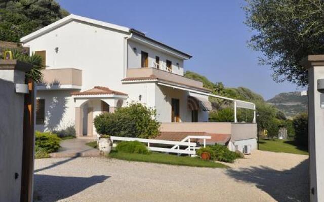 Bed & Breakfast Ajò a Casa