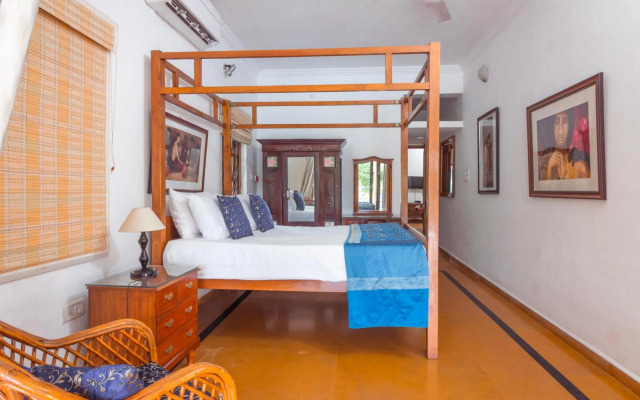 Beachfront 6+1BDR Luxury Villa With Private Pool