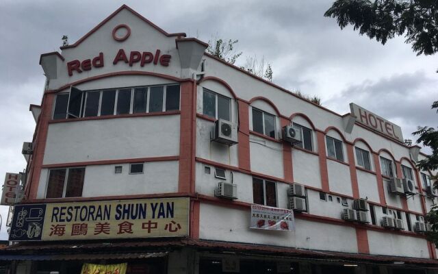 Red Apple Hotel