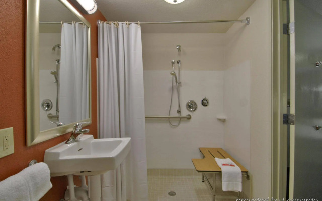 Red Roof Inn Greensboro Airport