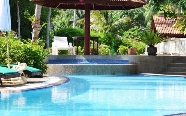 Beach Front Villa at Green Coconut Village (A1)