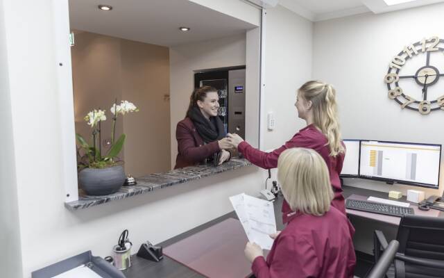 Mey Hotel